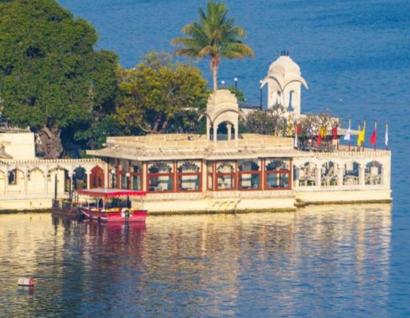 Golden Triangle Tour with Udaipur